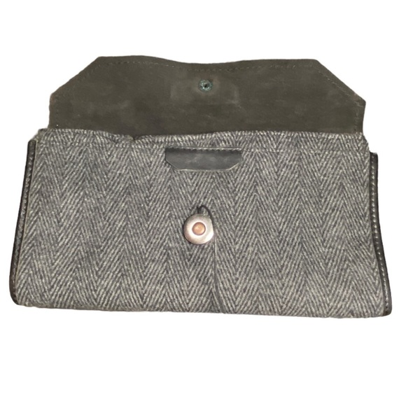 FOSSIL Envelope Portfolio - Picture 4 of 4